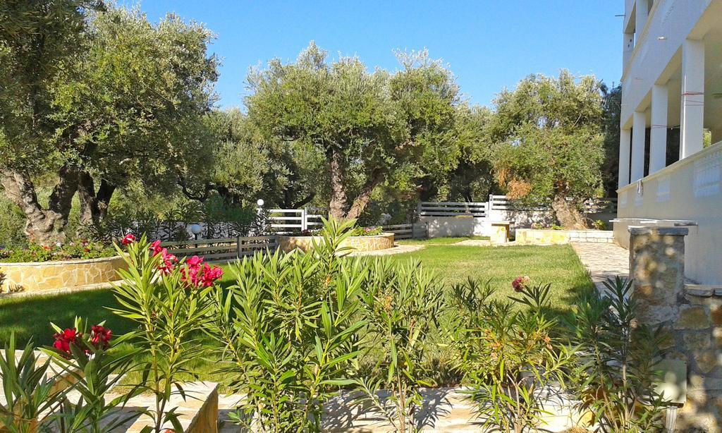 Pouliezos Koklanis Zante Apartments Alykes  Buitenkant foto